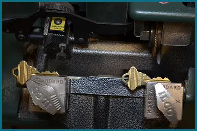 Father Son Locksmith Shop Jacksonville, FL 904-531-3239 Father Son Locksmith Shop Jacksonville, FL 904-531-3239 - 65-14